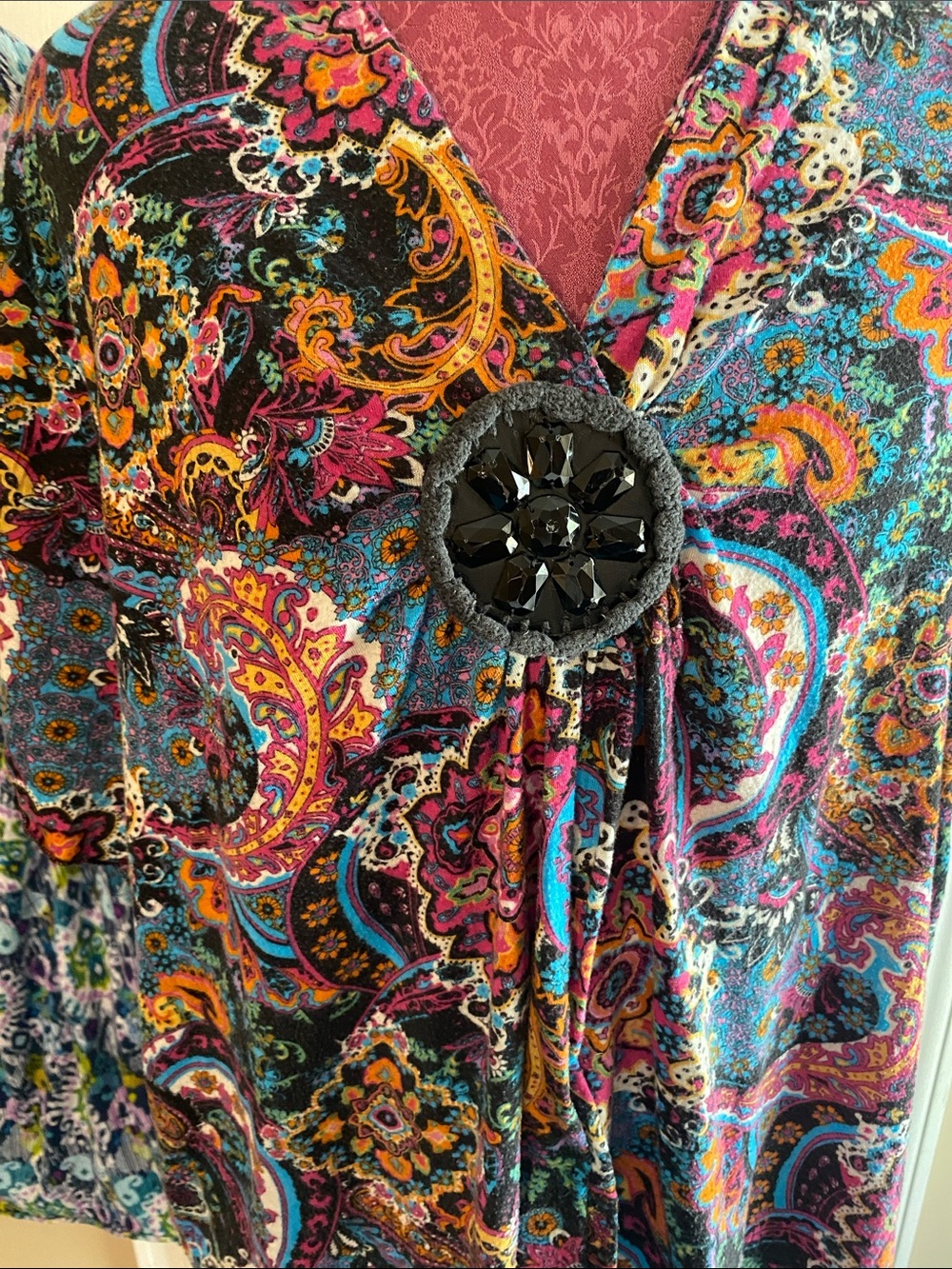 New Directions Multicolor Beaded V-Neck Geometric Paisley Asymmetrical Tunic - Picture 8 of 12